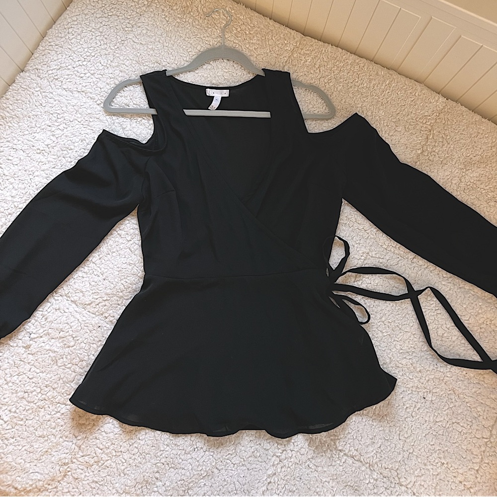 Leith, XS, black cutout sleeve blouse